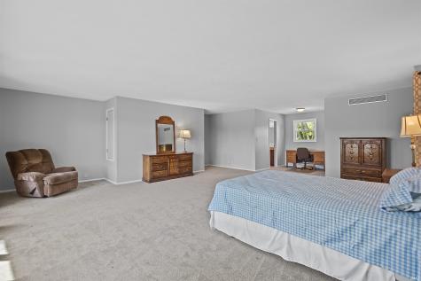5162 E Quiet Water Court Monticello IN 47960