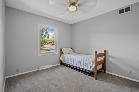5162 E Quiet Water Court Monticello IN 47960