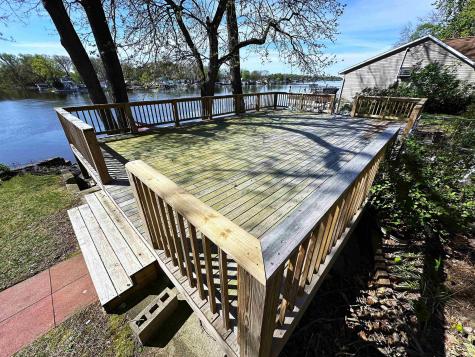 5162 E Quiet Water Court Monticello IN 47960