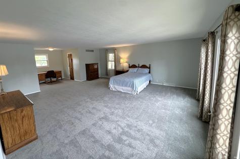 5162 E Quiet Water Court Monticello IN 47960