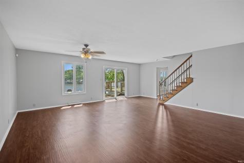 5162 E Quiet Water Court Monticello IN 47960