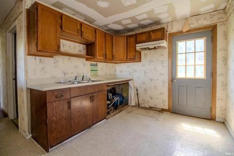 4395 E 200 S Knox IN 46534