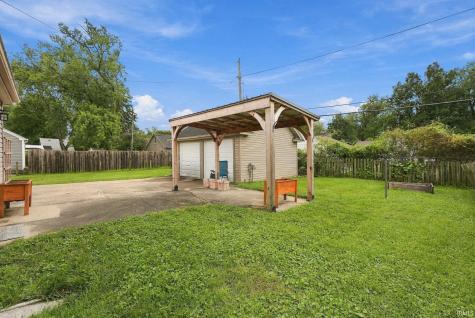 2223 Owaissa Way Fort Wayne IN 46809