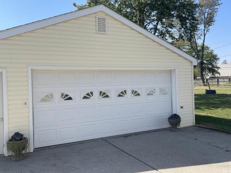 2215 Saint Louis Avenue Fort Wayne IN 46819
