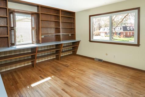 2131 E Meadow Bluff Court Bloomington IN 47401