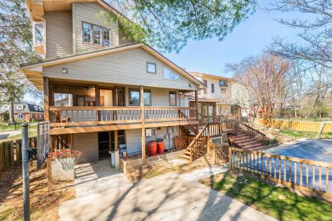 2131 E Meadow Bluff Court Bloomington IN 47401