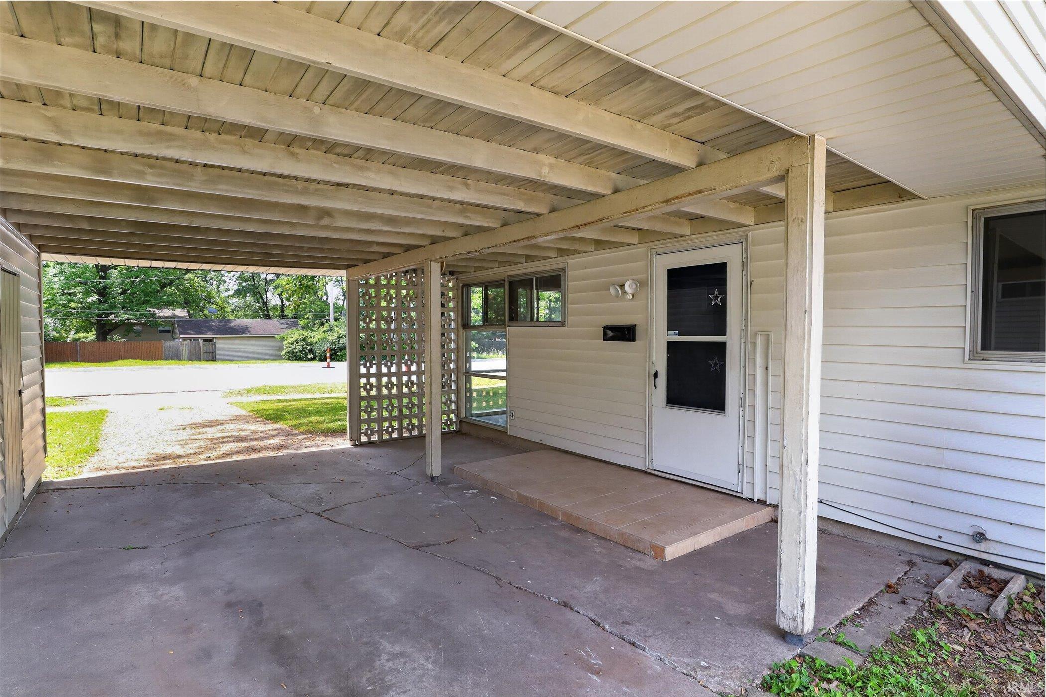 1403 E Ireland Road South Bend IN 46614