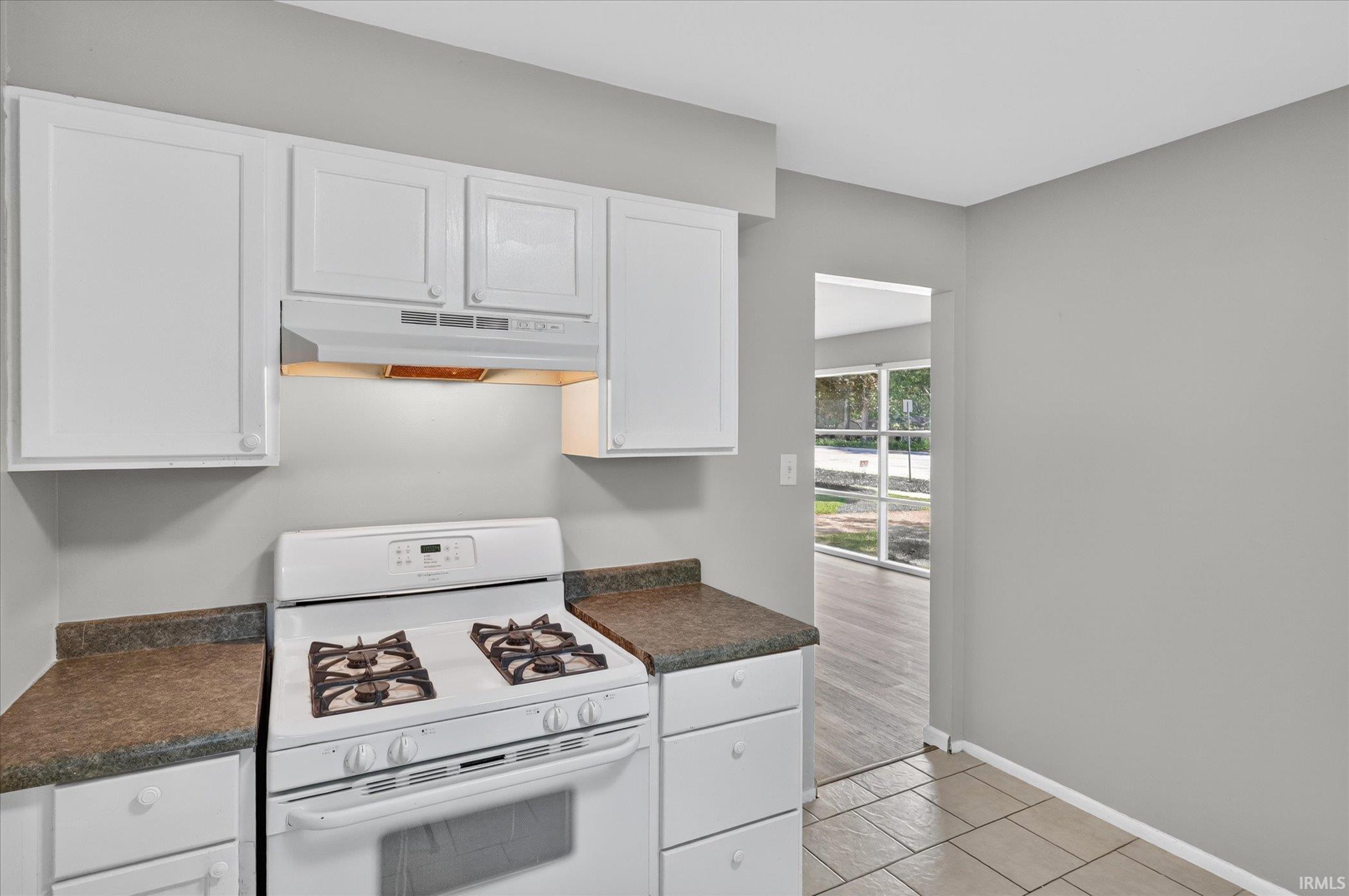 1403 E Ireland Road South Bend IN 46614