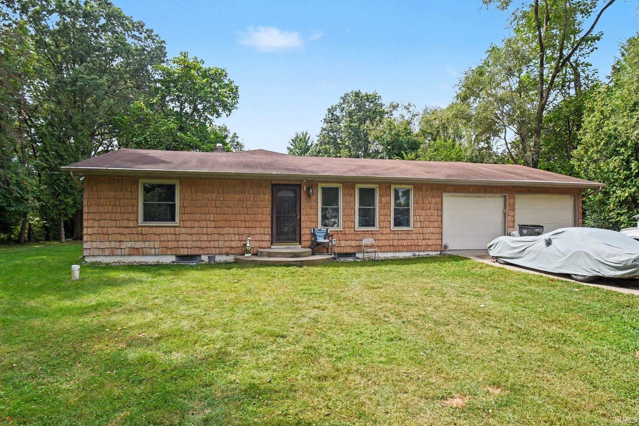 52313 County Road 113 Elkhart IN 46514