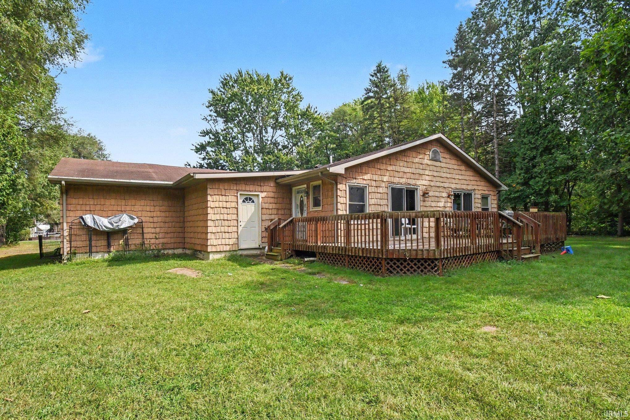 52313 County Road 113 Elkhart IN 46514