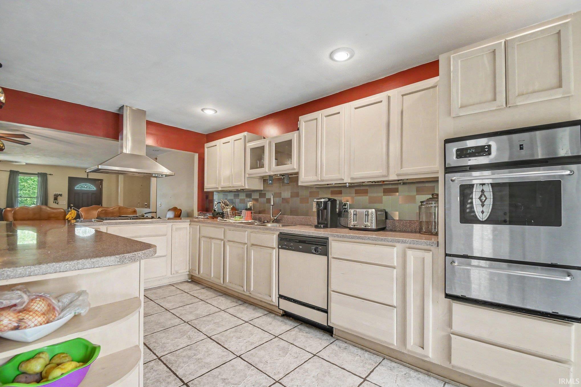 52313 County Road 113 Elkhart IN 46514