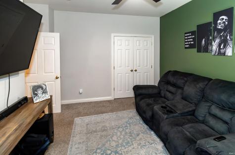 2530 Beaumont Drive Evansville IN 47725