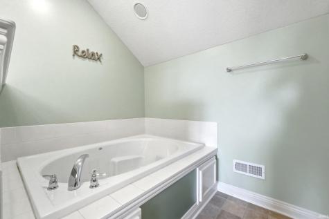 3226 Cilantro Cove Fort Wayne IN 46818