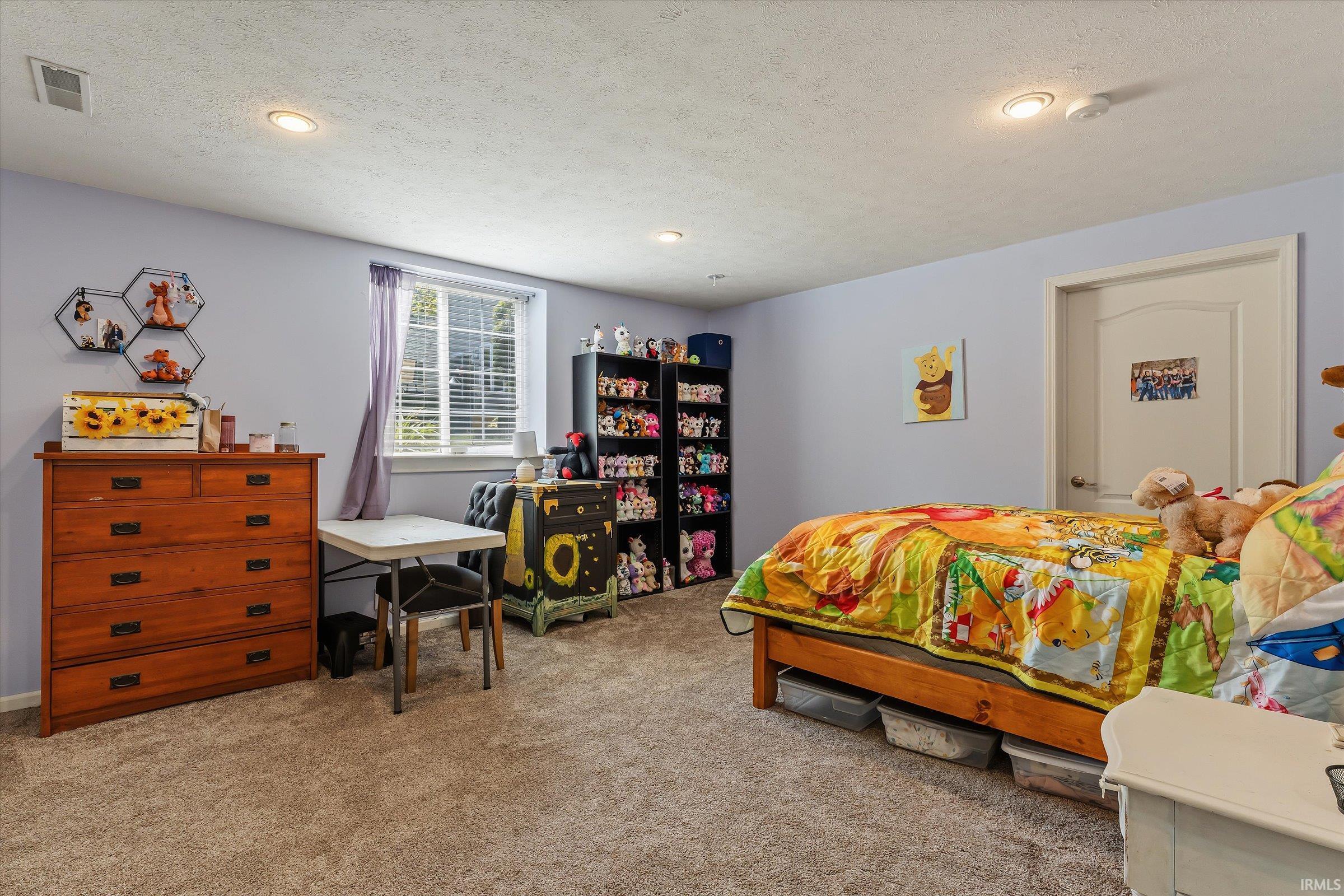 53030 Cobus Woods Court Elkhart IN 46514