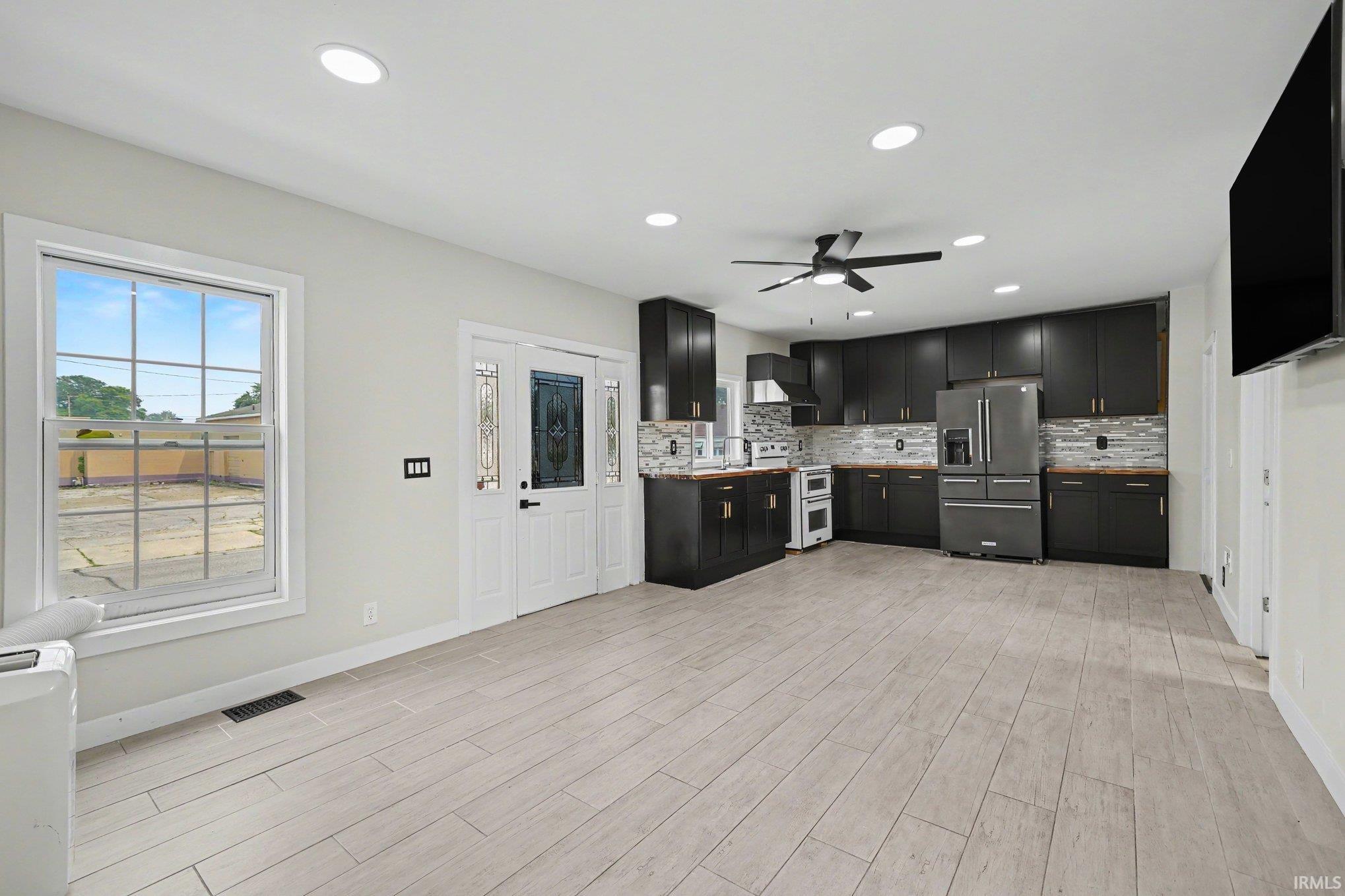 3902 W Western Avenue South Bend IN 46619