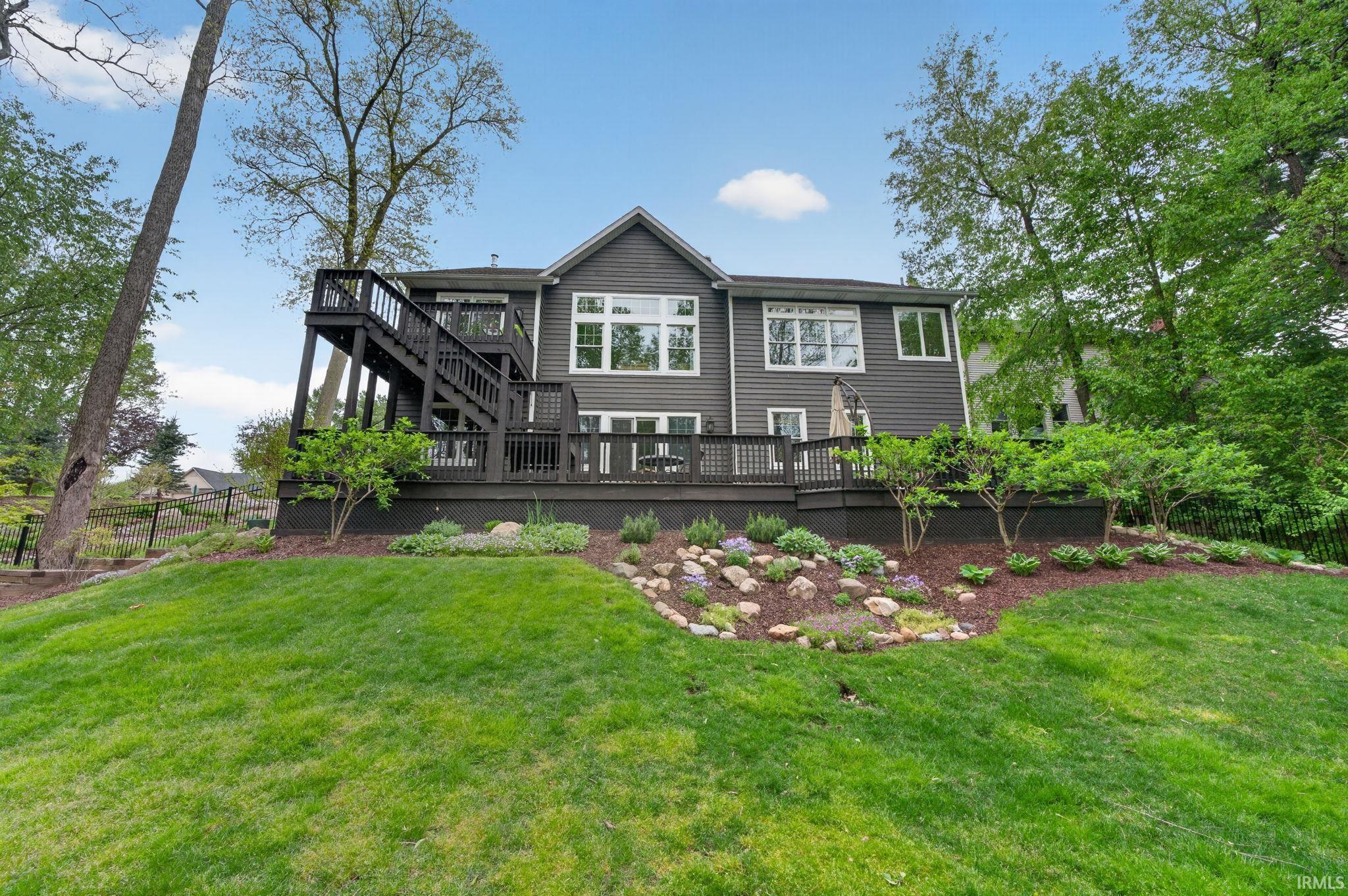2103 Foxboro Court Mishawaka IN 46545