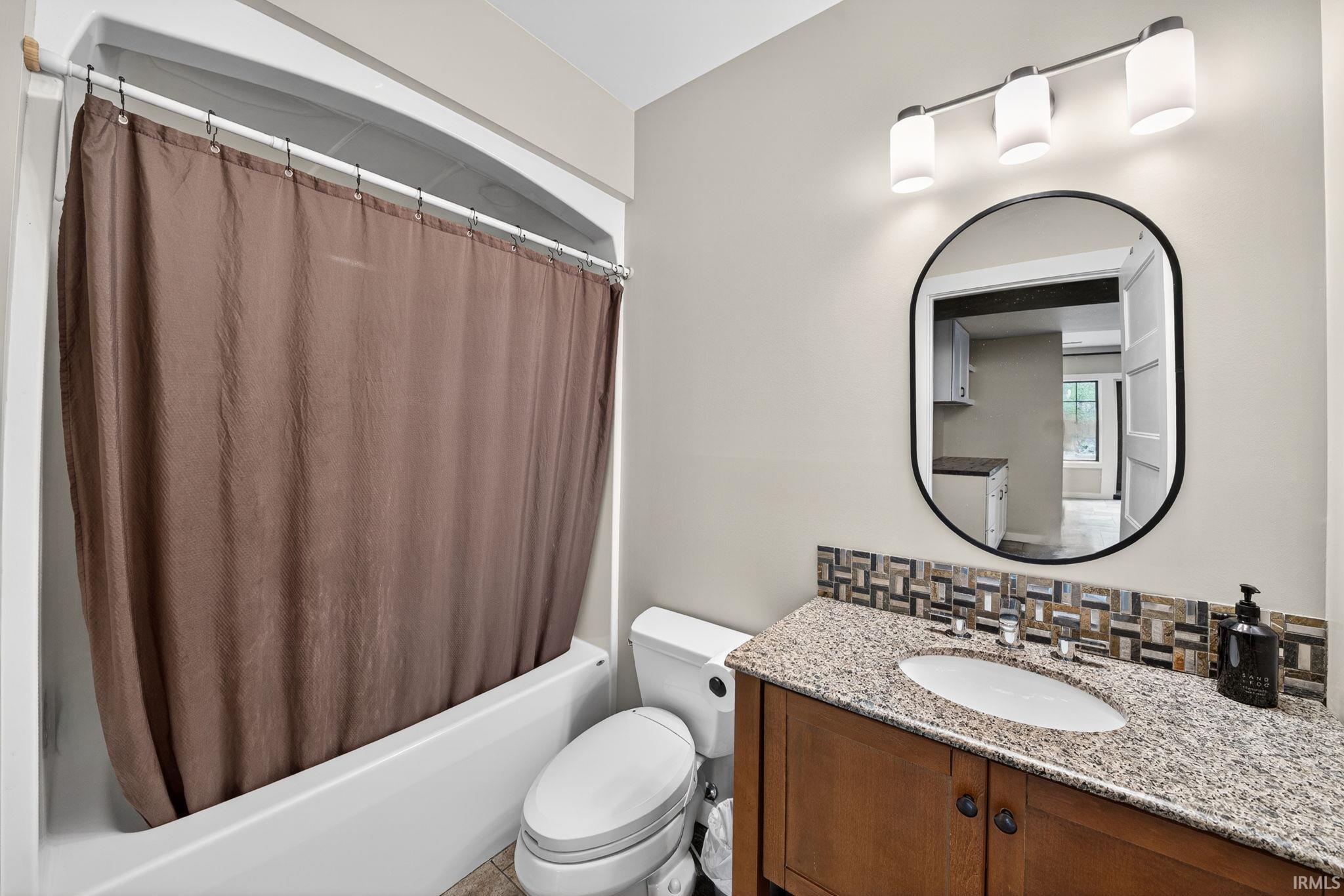 2103 Foxboro Court Mishawaka IN 46545