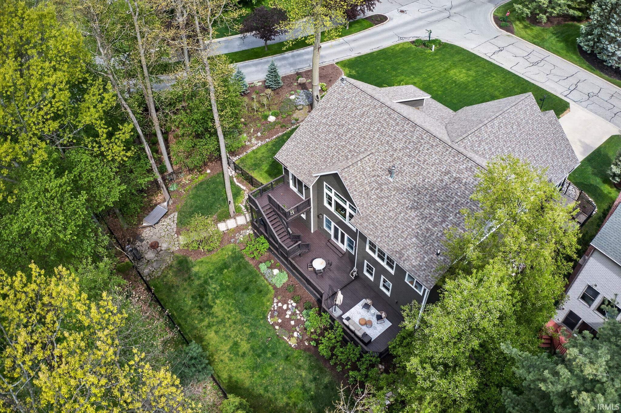 2103 Foxboro Court Mishawaka IN 46545