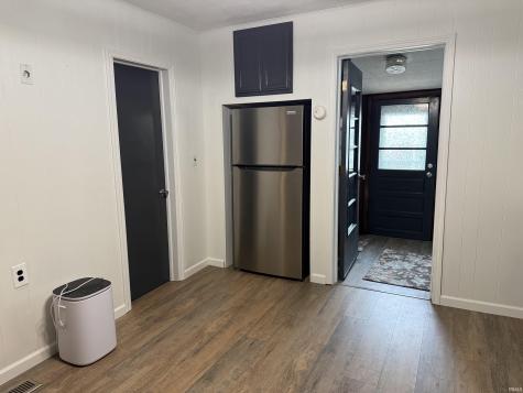 539 E St NE Linton IN 47441