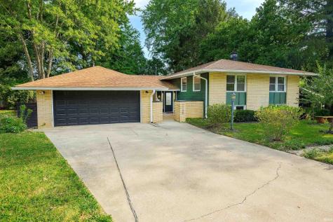 1130 W Briarcliff Drive Bloomington IN 47404