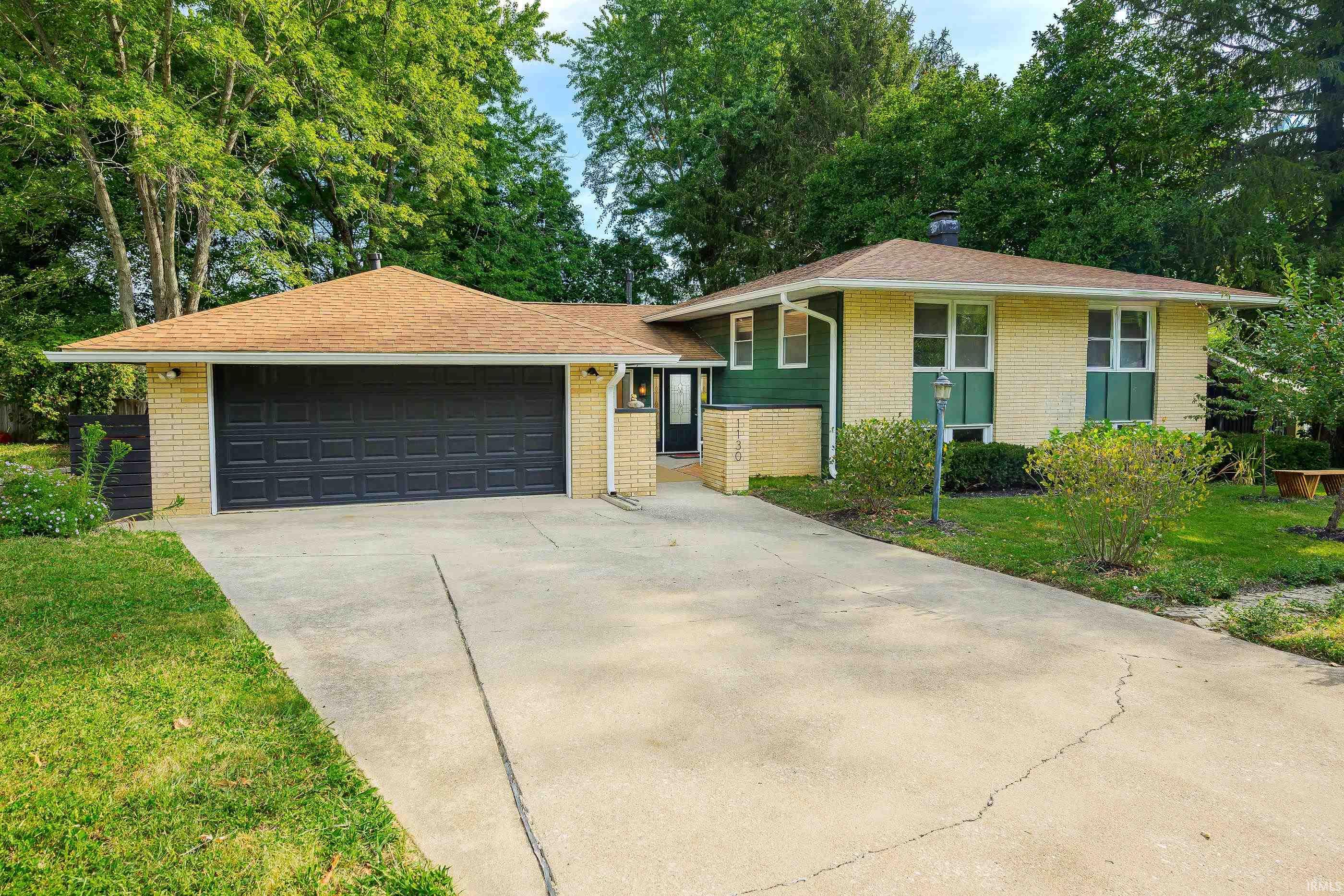 1130 W Briarcliff Drive Bloomington IN 47404