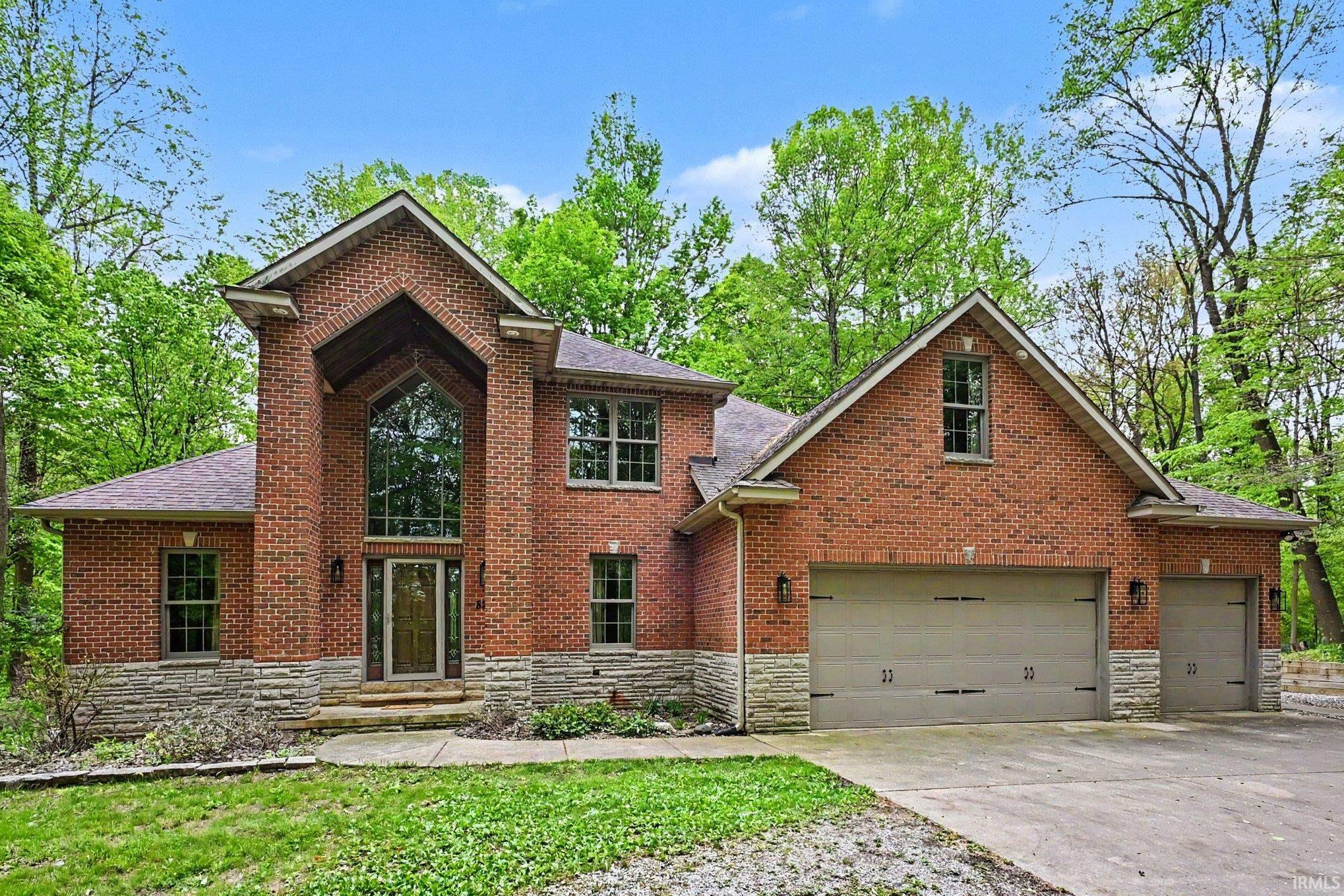 8265 E Walnut Ridge New Carlisle IN 46552
