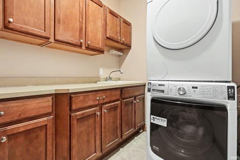 8265 E Walnut Ridge New Carlisle IN 46552
