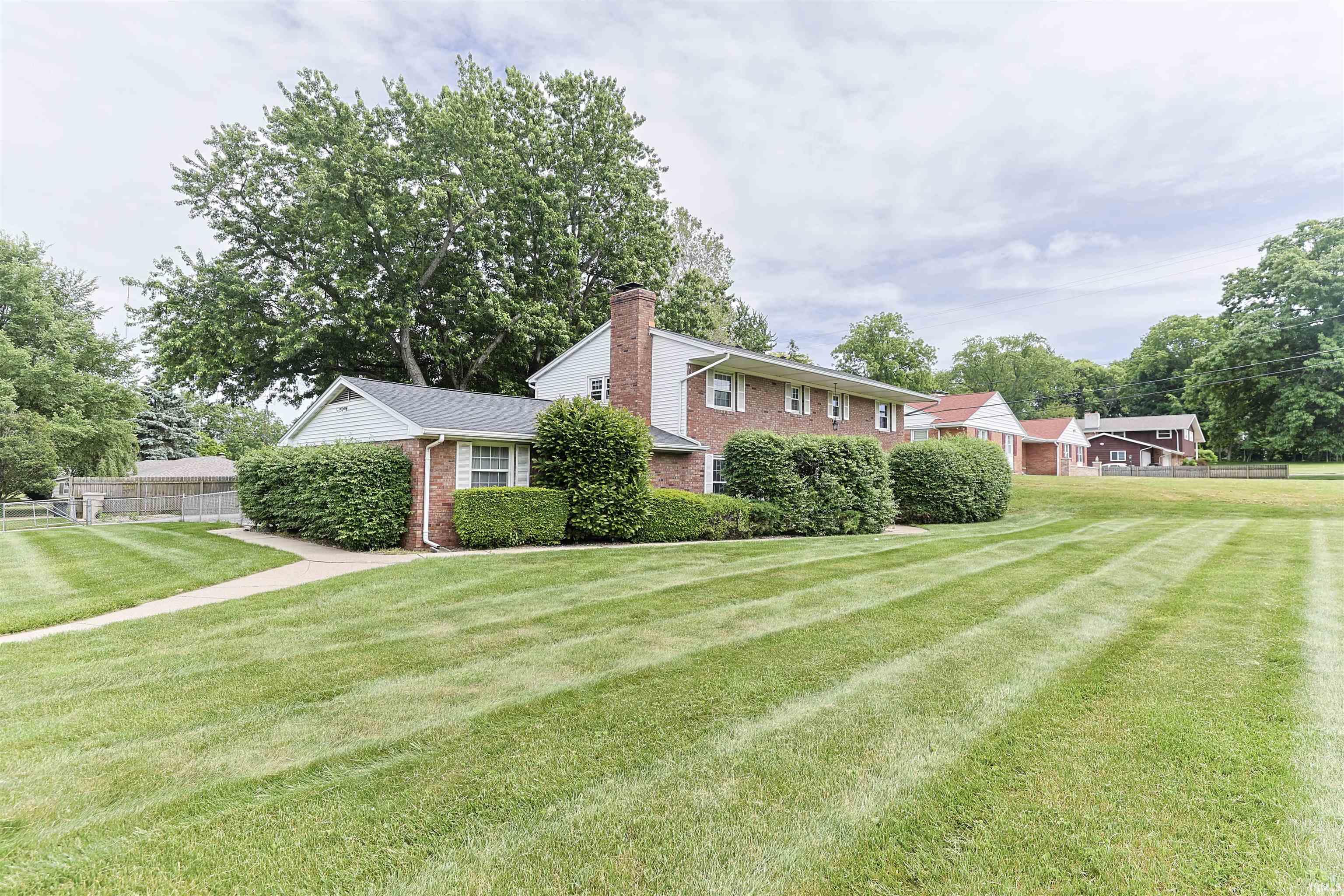 5402 Miami Street South Bend IN 46614
