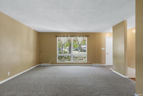18215 Chipstead Drive South Bend IN 46637