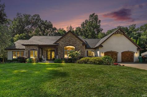 51823 Westwood Forest South Bend IN 46628