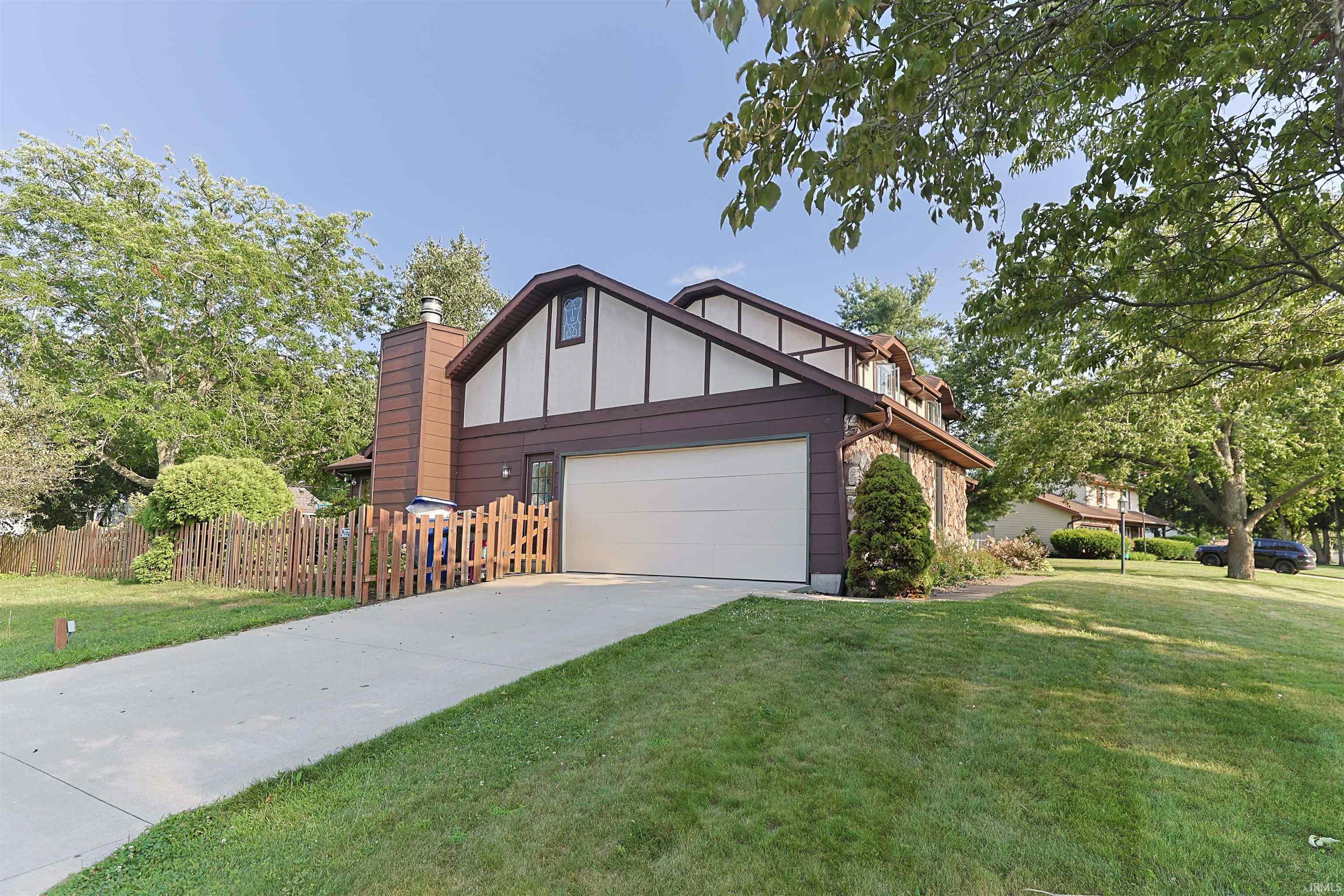 51962 Pennyroyal Lane Granger IN 46530