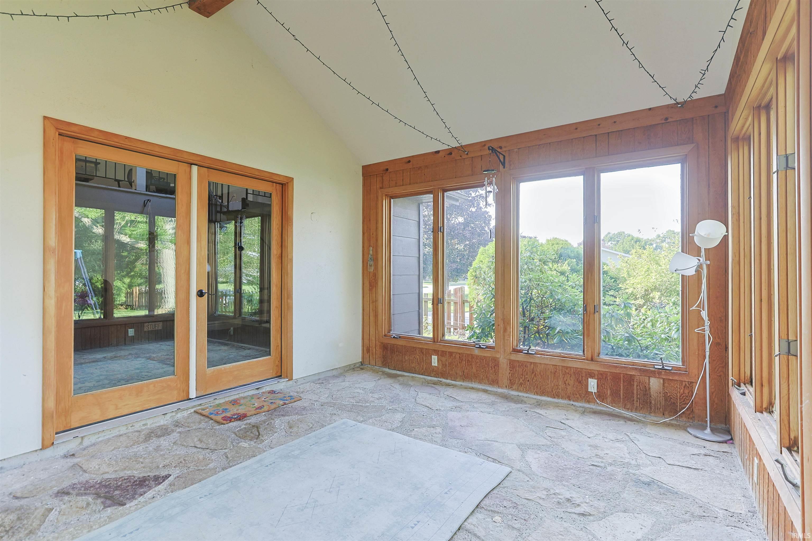 51962 Pennyroyal Lane Granger IN 46530