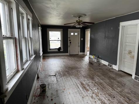 1419 Marine Street South Bend IN 46635
