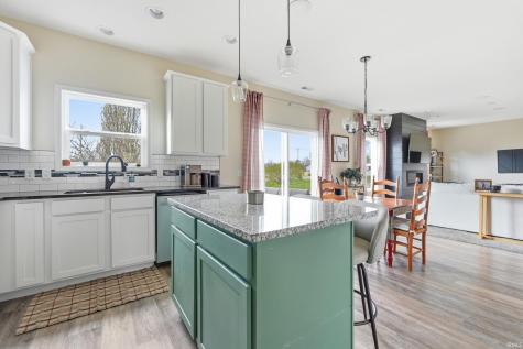 4607 Anglers Lane Fort Wayne IN 46808