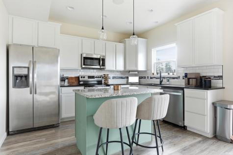 4607 Anglers Lane Fort Wayne IN 46808