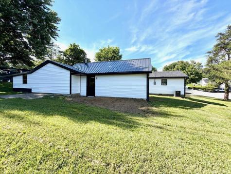 1802 27th Street Bedford IN 47421