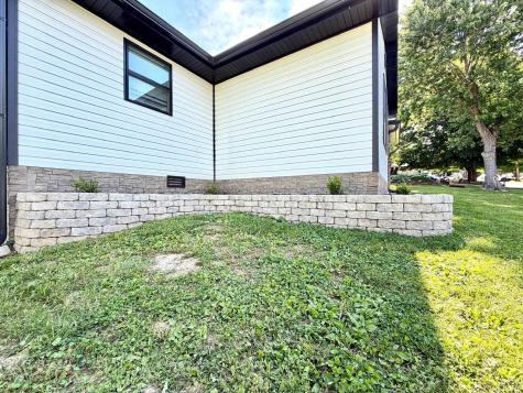 1802 27th Street Bedford IN 47421