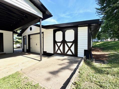1802 27th Street Bedford IN 47421