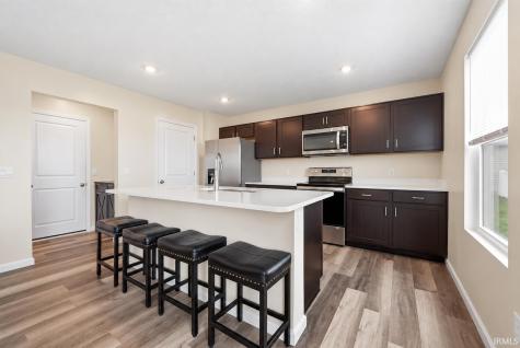 4715 Heathermoor Lane New Haven IN 46774