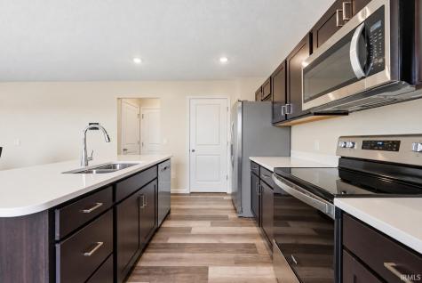 4715 Heathermoor Lane New Haven IN 46774