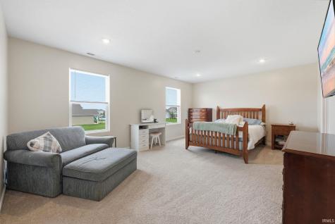 4715 Heathermoor Lane New Haven IN 46774