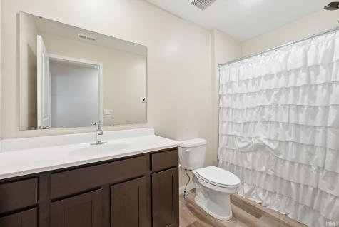 4715 Heathermoor Lane New Haven IN 46774