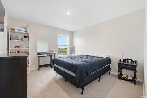 4715 Heathermoor Lane New Haven IN 46774