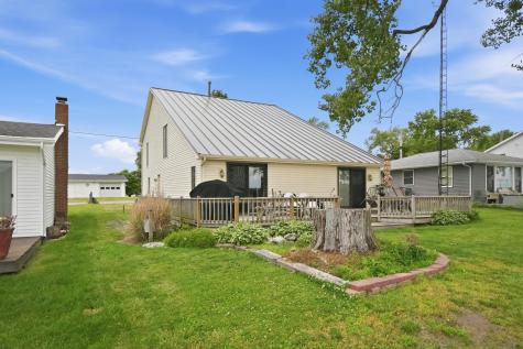 55 Lane 275b Turkey Lake Hudson IN 46747