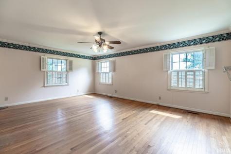 5313 Oak Hill Road Evansville IN 47711
