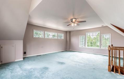 5313 Oak Hill Road Evansville IN 47711