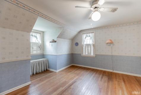 5313 Oak Hill Road Evansville IN 47711