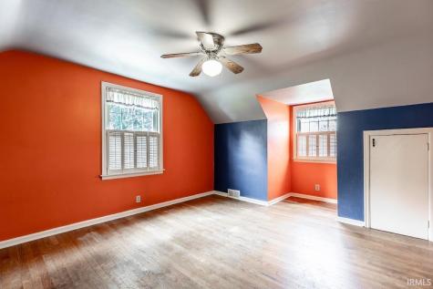 5313 Oak Hill Road Evansville IN 47711