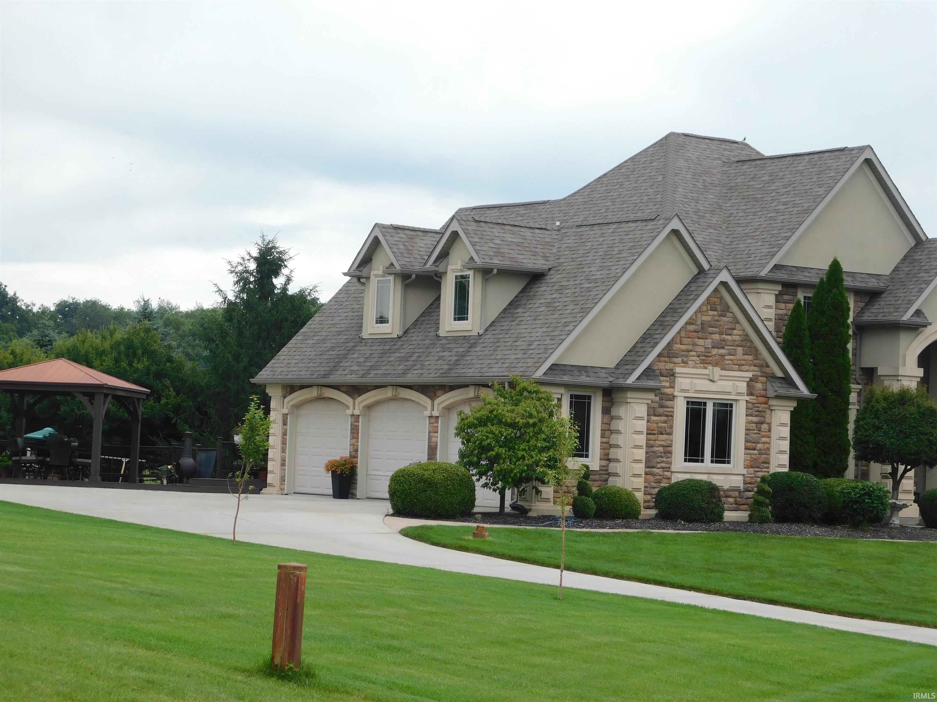 61960 Amber Meadows Court Goshen IN 46528