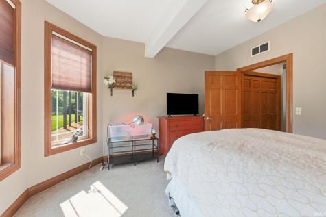 61960 Amber Meadows Court Goshen IN 46528